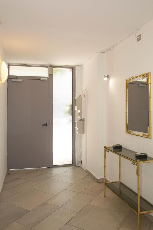أثينا Spacious Suite With Luxury Bath المظهر الخارجي الصورة